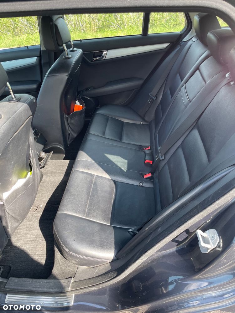 Mercedes-Benz Klasa C 200 CDI DPF Automatik BlueEFFICIENCY Avantgarde - 11