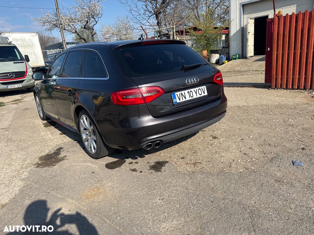 Audi A4 2.0 TDI DPF quattro S tronic Ambition - 4