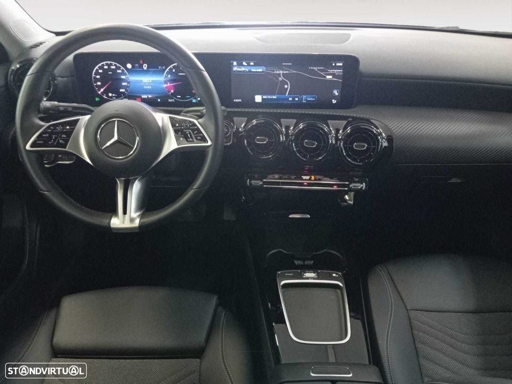 Mercedes-Benz A 200 - 11