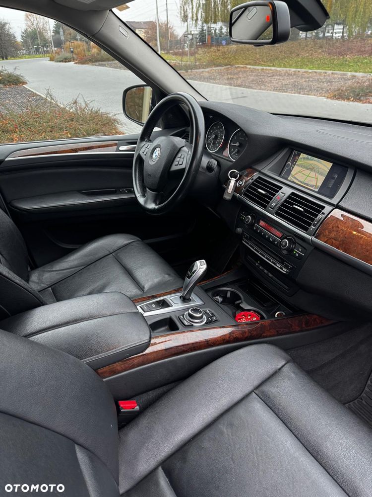 BMW X5 xDrive35i Edition Exclusive - 13