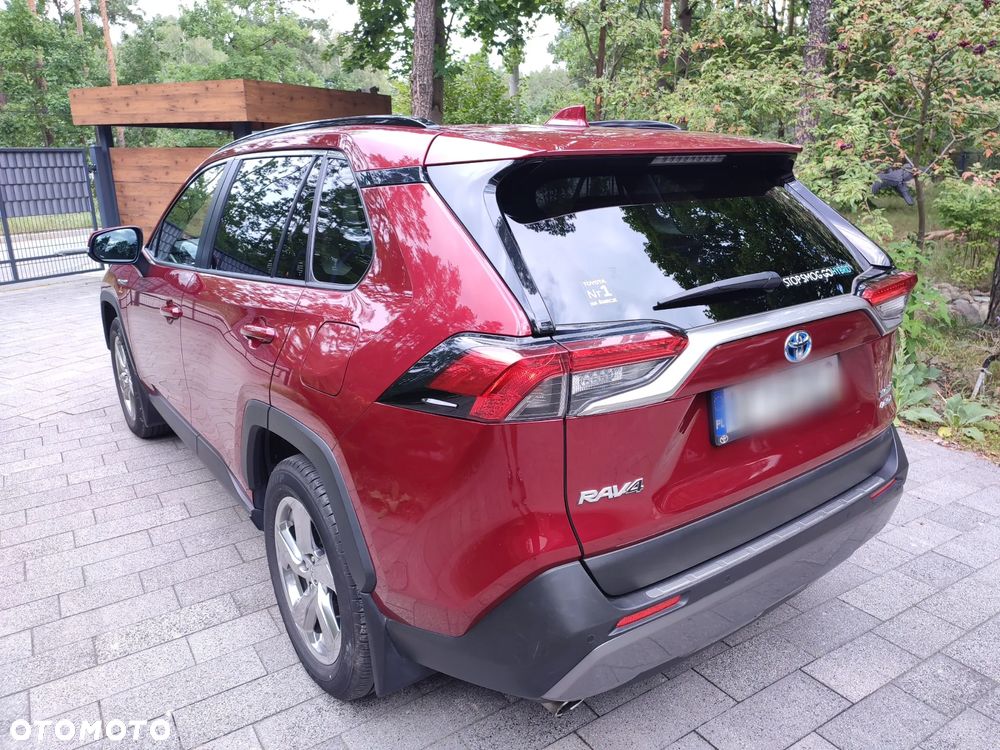 Toyota RAV4 - 6
