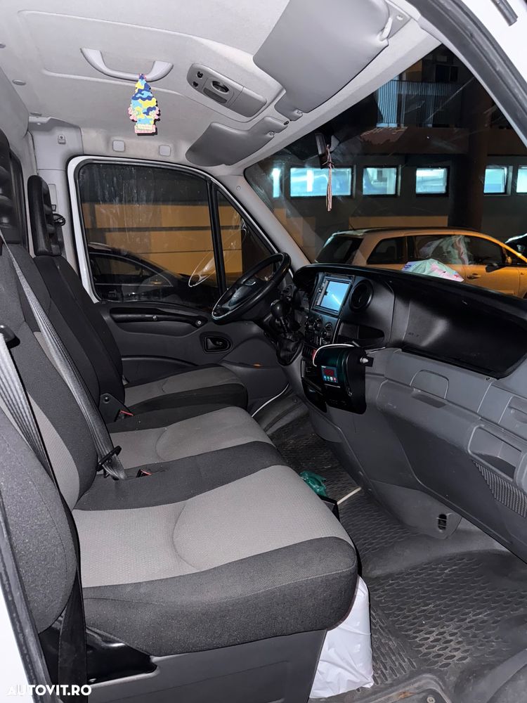 Iveco Daily 35c Frigorific Frig Carrier an 2014 Cub Izoterm 298.000km Istoric Service Facturi Kit Distribuție Ambreiaj Rezivie Frig AC Navi Discuri Placute Baterie Anvelope direcție suspensie Vopsea Ok TVA - 14