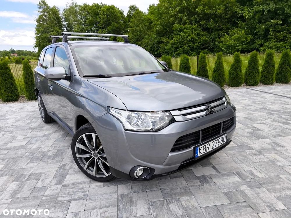 Mitsubishi Outlander 2.0 Intense 2WD - 38