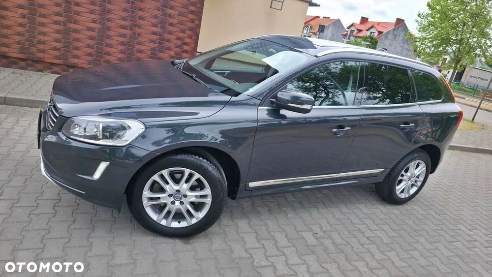 Volvo XC 60 D4 Geartronic Summum - 16