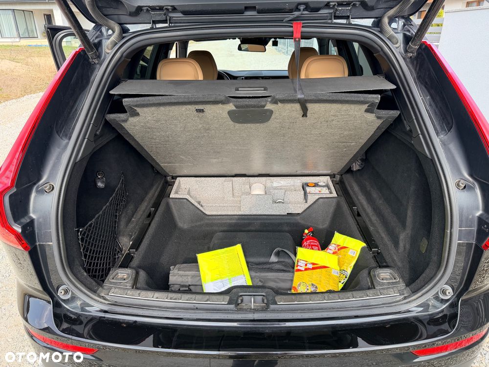 Volvo XC 60 D3 Momentum - 32