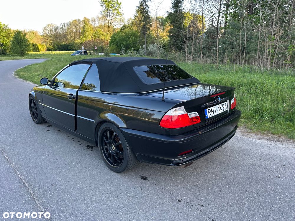 BMW Seria 3 323i - 9