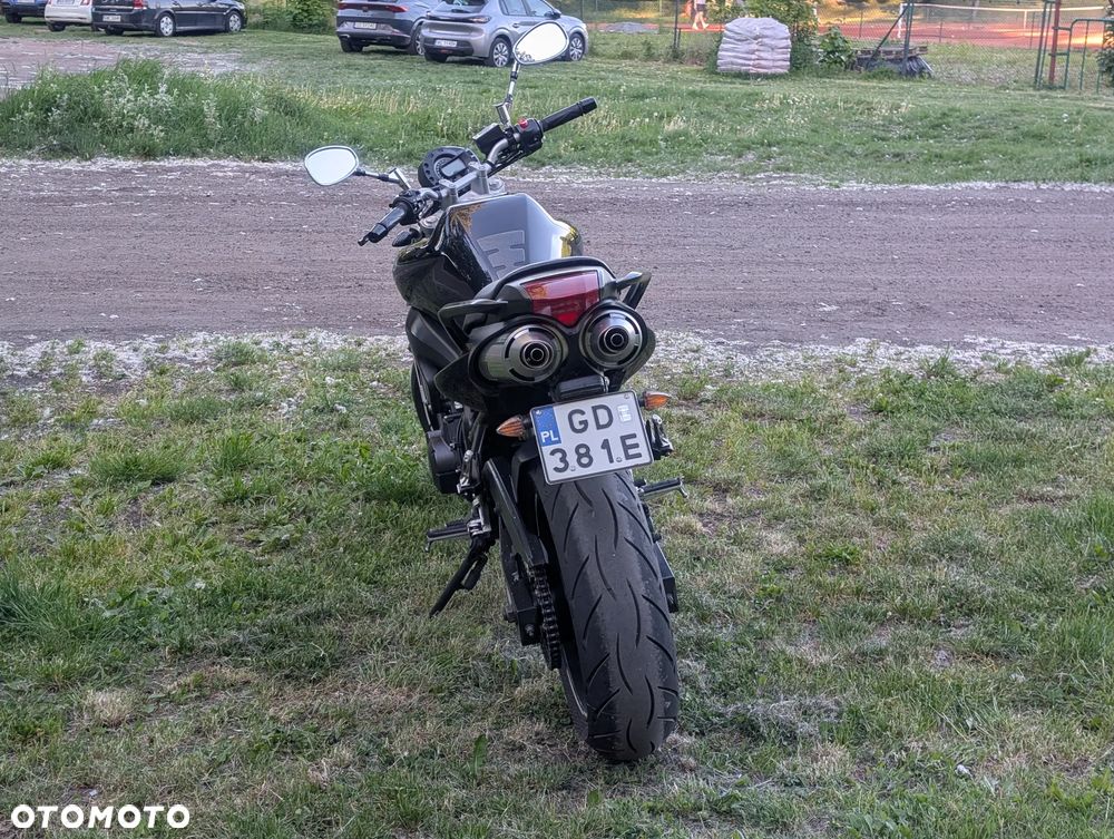 Yamaha FZ6 - 5