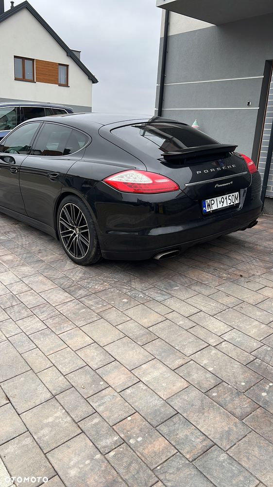 Porsche Panamera PDK - 19