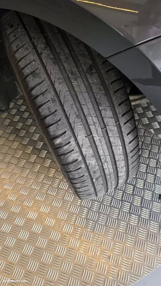 BMW 320 d Line Sport Shadow Auto - 35