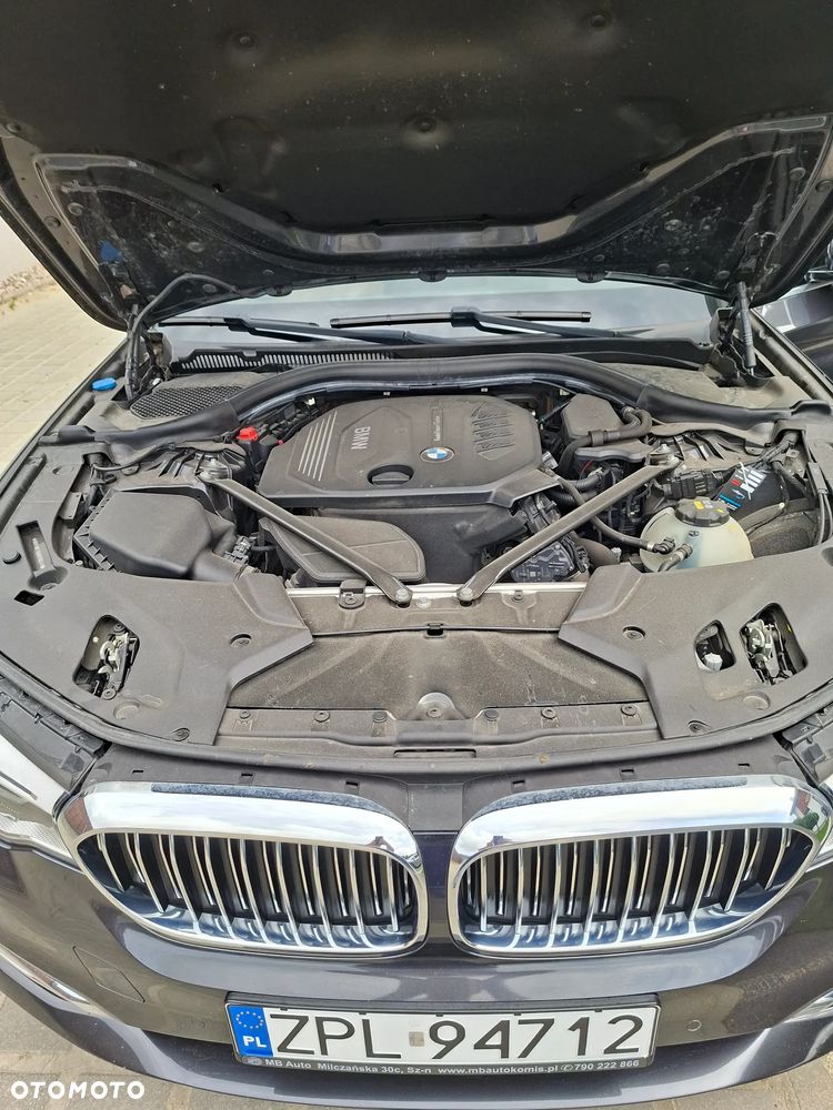 BMW Seria 5 520d Luxury Line sport - 20