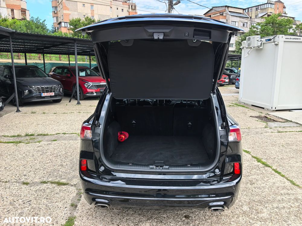 Ford Kuga 2.5 Duratec PHEV ST-LINE X - 26