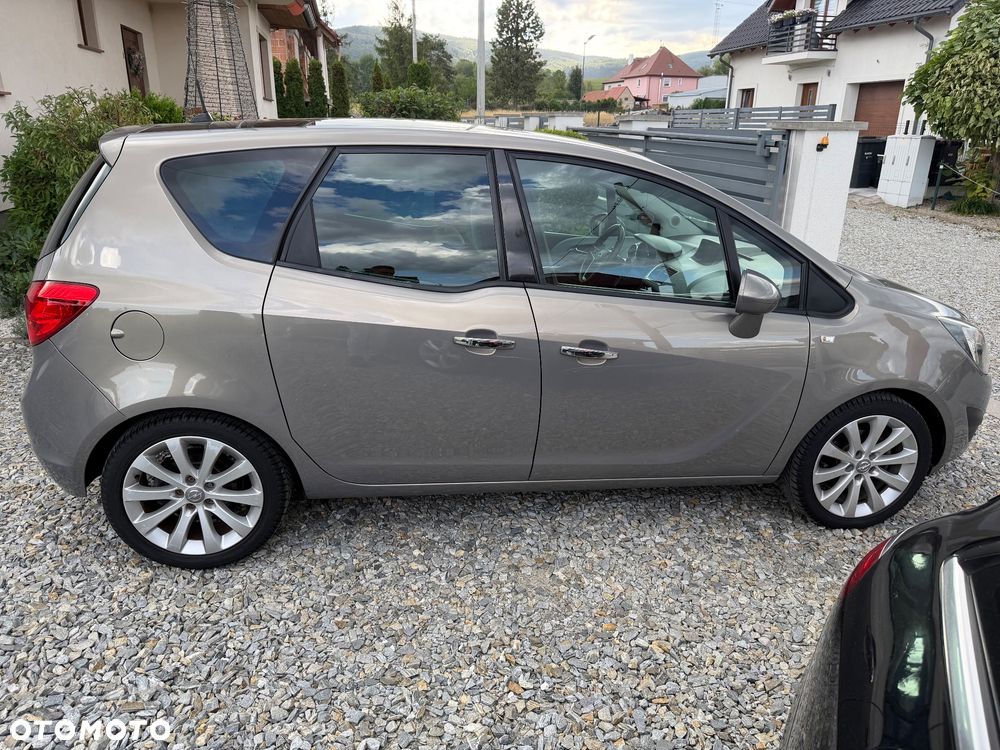 Opel Meriva 1.4 T Cosmo - 9