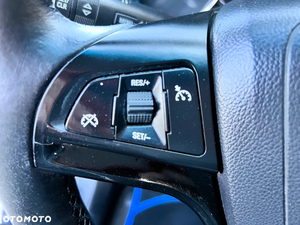 Chevrolet Cruze 1.8 LT+ - 21