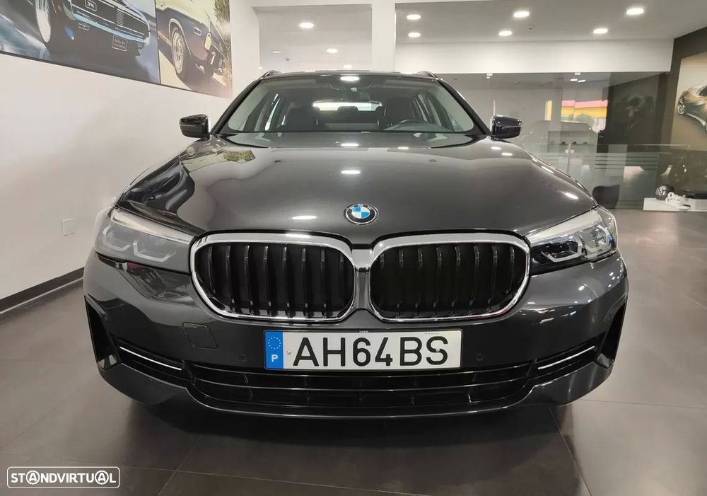BMW 520 e Line Luxury - 2