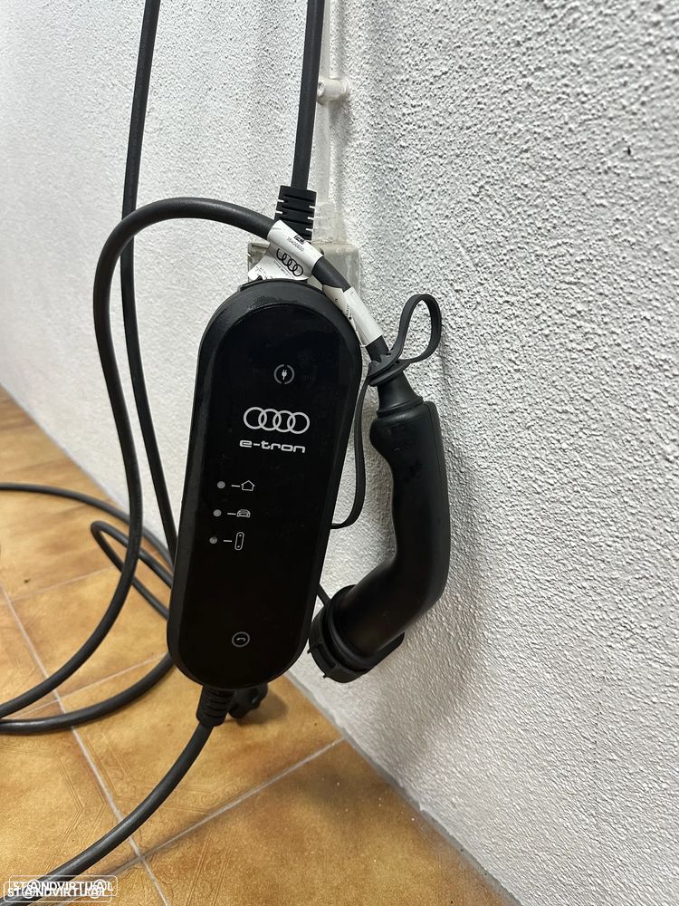 Audi e-tron 55 quattro S line - 42