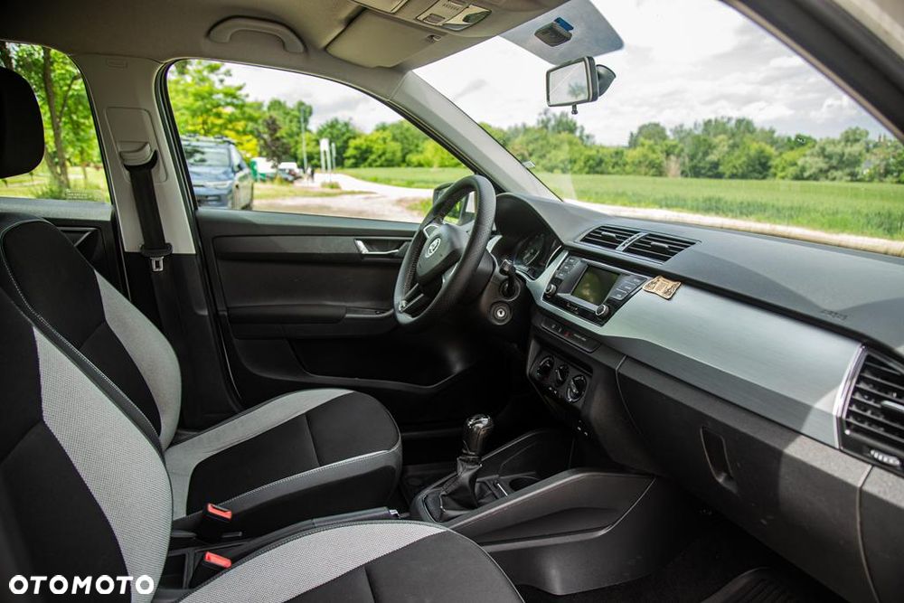 Skoda Fabia 1.0 Active - 9