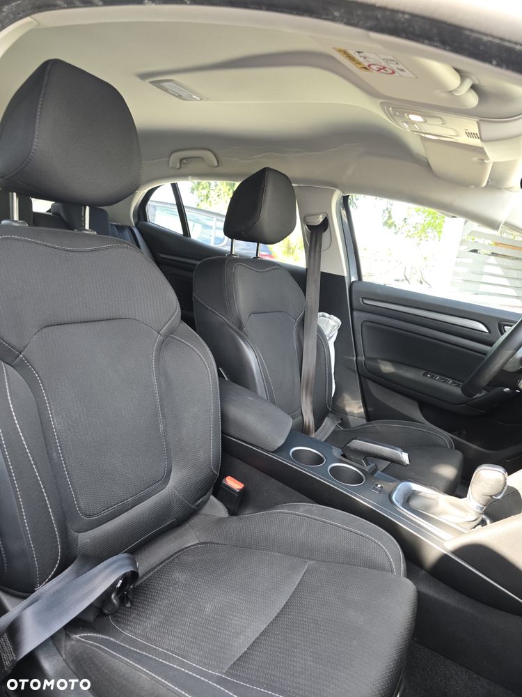 Renault Megane BLUE dCi 115 EDC BUSINESS EDITION - 17