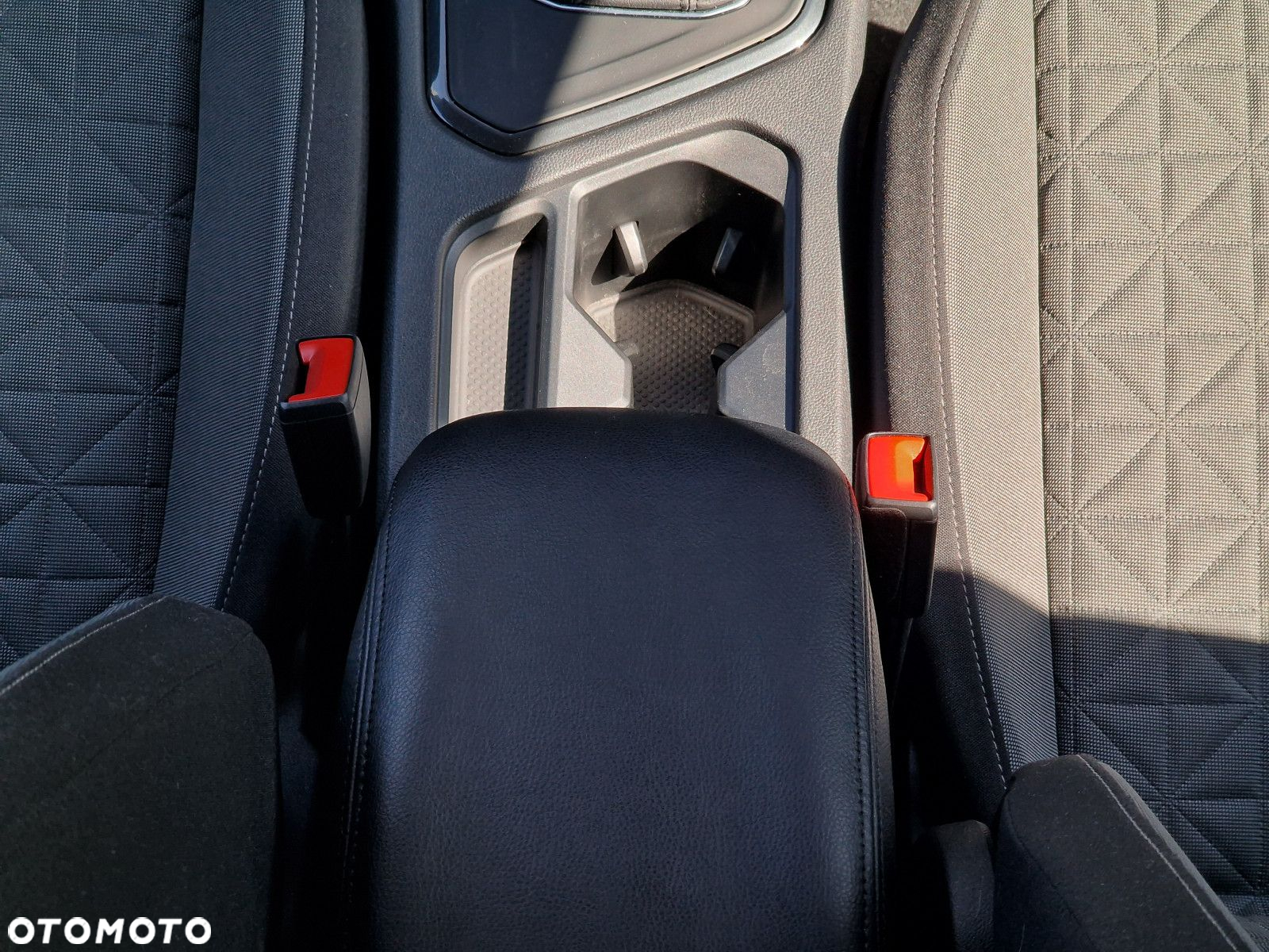 Volkswagen Tiguan 1.5 TSI EVO Life DSG - 21