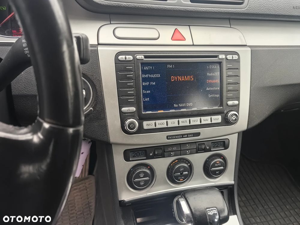 Volkswagen Passat 2.0 TDI DPF Highline DSG - 4