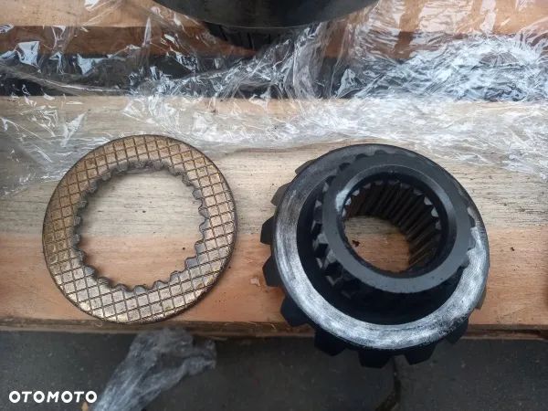 Most Carraro 20.19 dyferencjał USA Z16 Case MX100C - 5