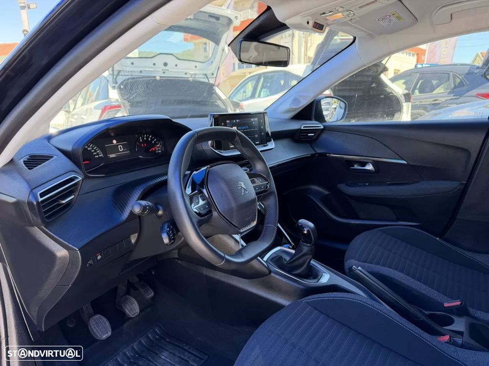 Peugeot 208 1.2 PureTech SE Style - 5
