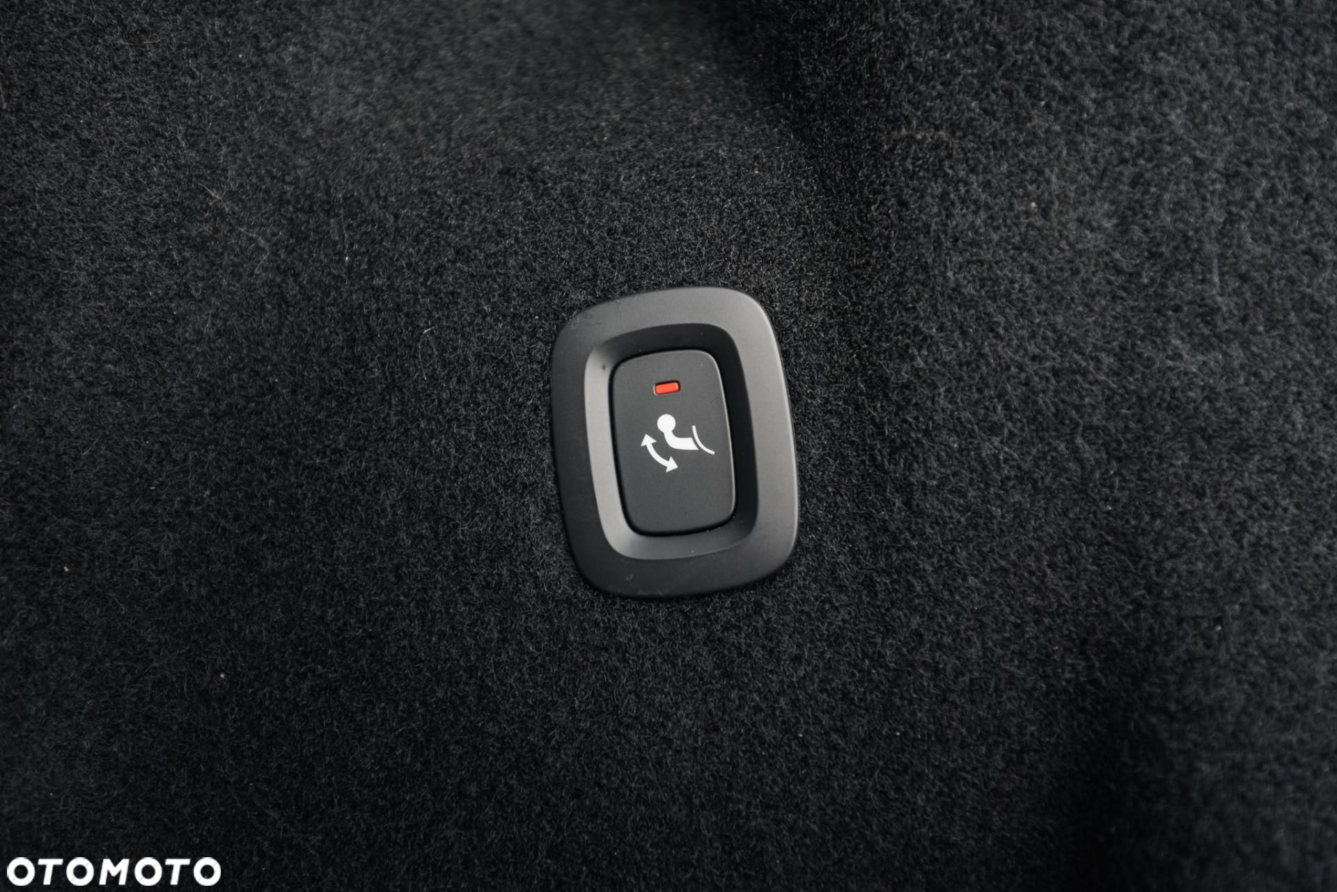 Volvo XC 60 - 29