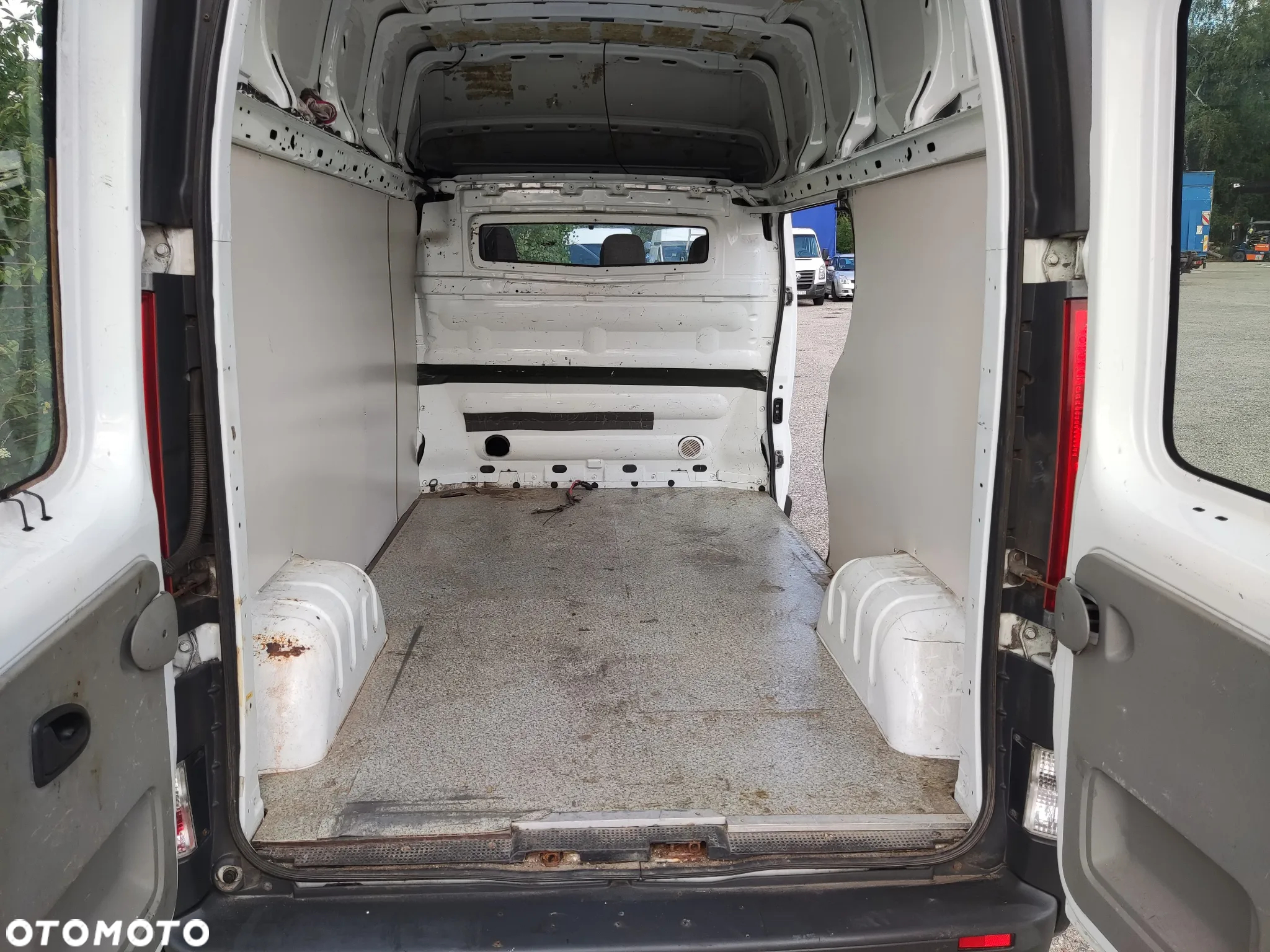Opel Vivaro - 7