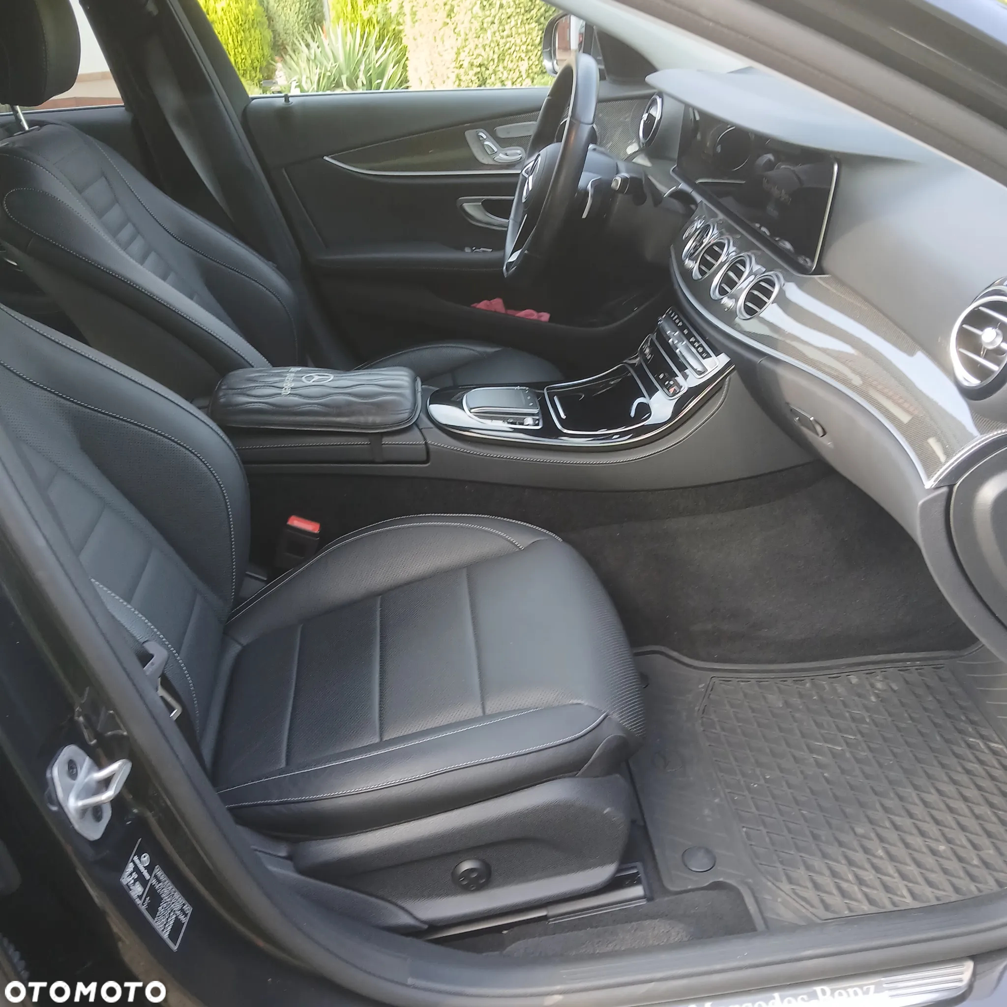 Mercedes-Benz Klasa E 220 d 4-Matic Avantgarde - 13