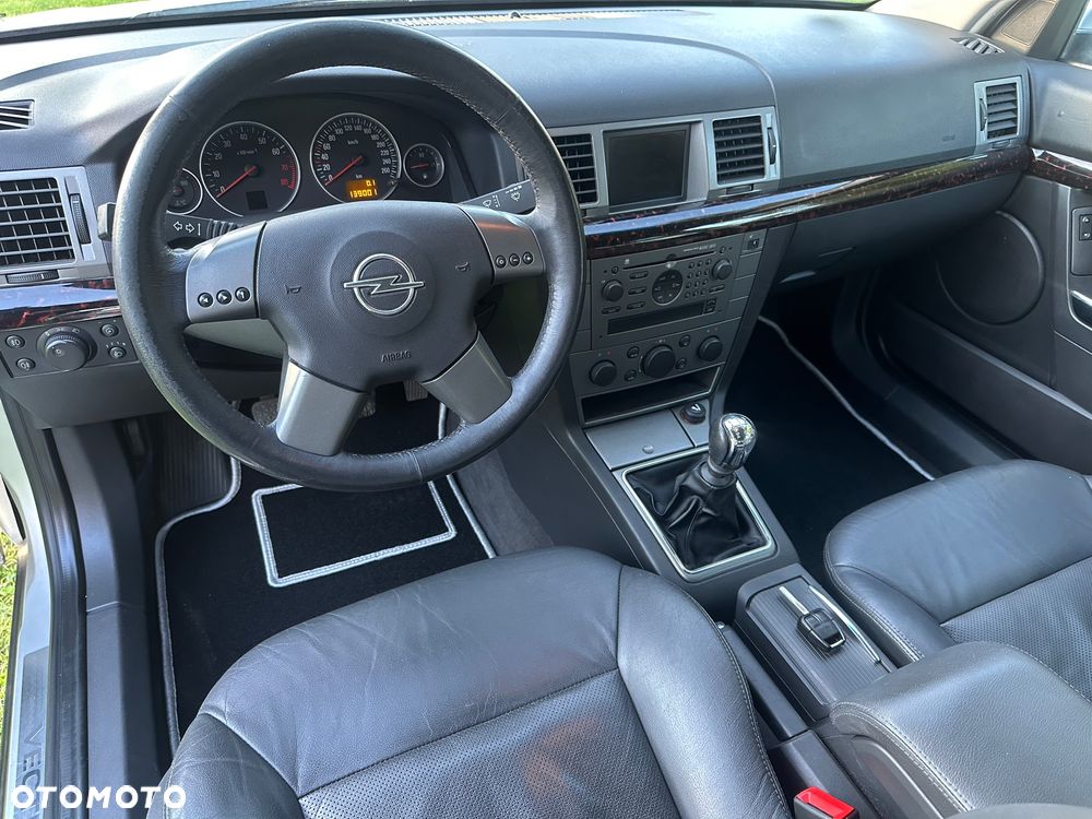 Opel Vectra - 10