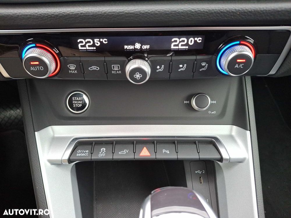 Audi Q3 45 TFSIe S tronic - 9