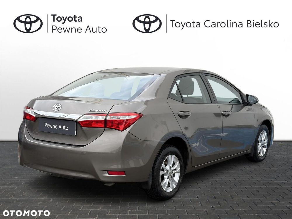 Toyota Corolla - 25