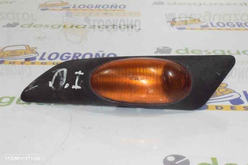 FAROLIM LATERAL ESQUERDO IVECO DAILY CAMIÓNVOLQUETE - 1