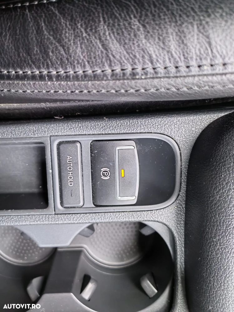 Volkswagen Tiguan - 9