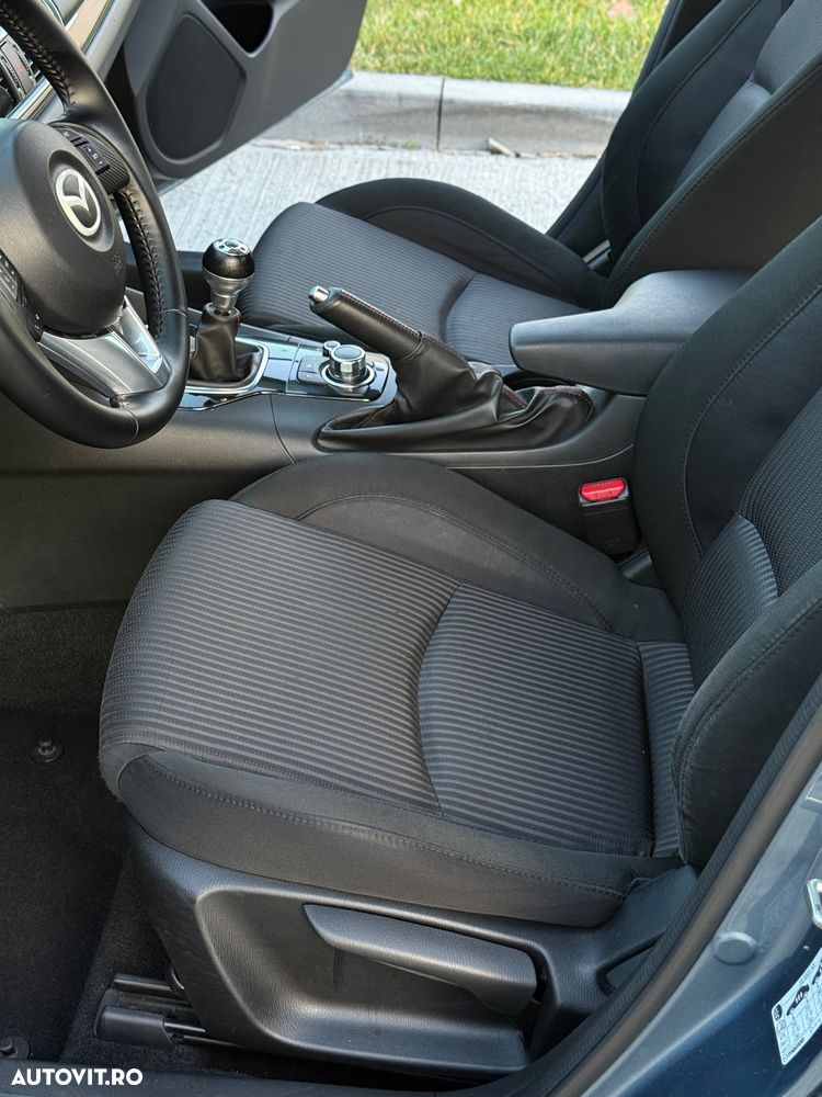 Mazda 3 SKYACTIV-G 120 Center-Line - 24