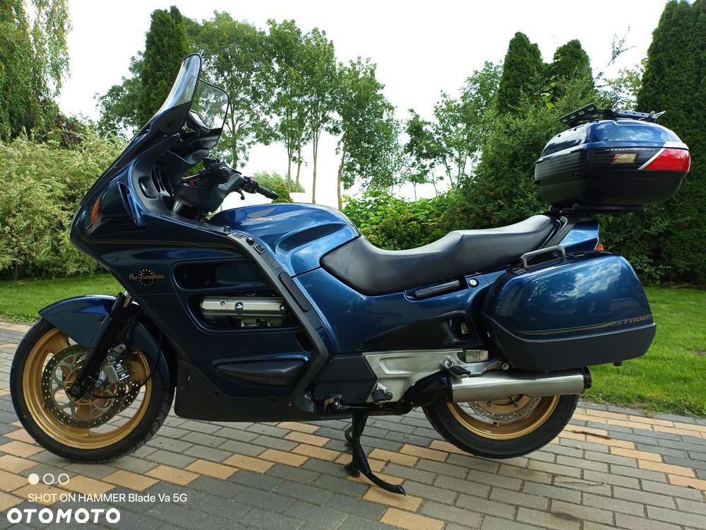 Honda ST - 2