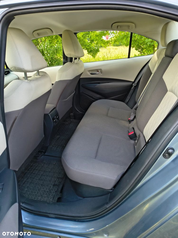 Toyota Corolla 1.8 Hybrid Comfort - 11