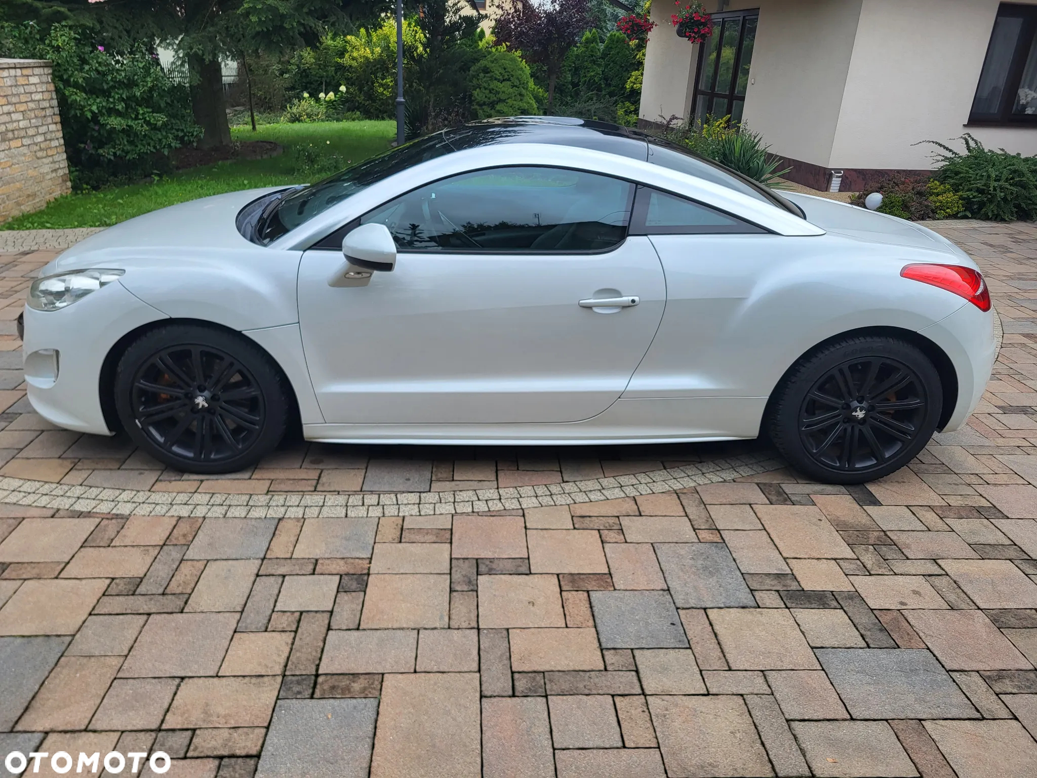 Peugeot RCZ 1.6 200 THP - 10