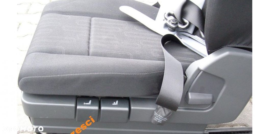 FOTEL KIEROWCY MERCEDES ATEGO 2015R - 2