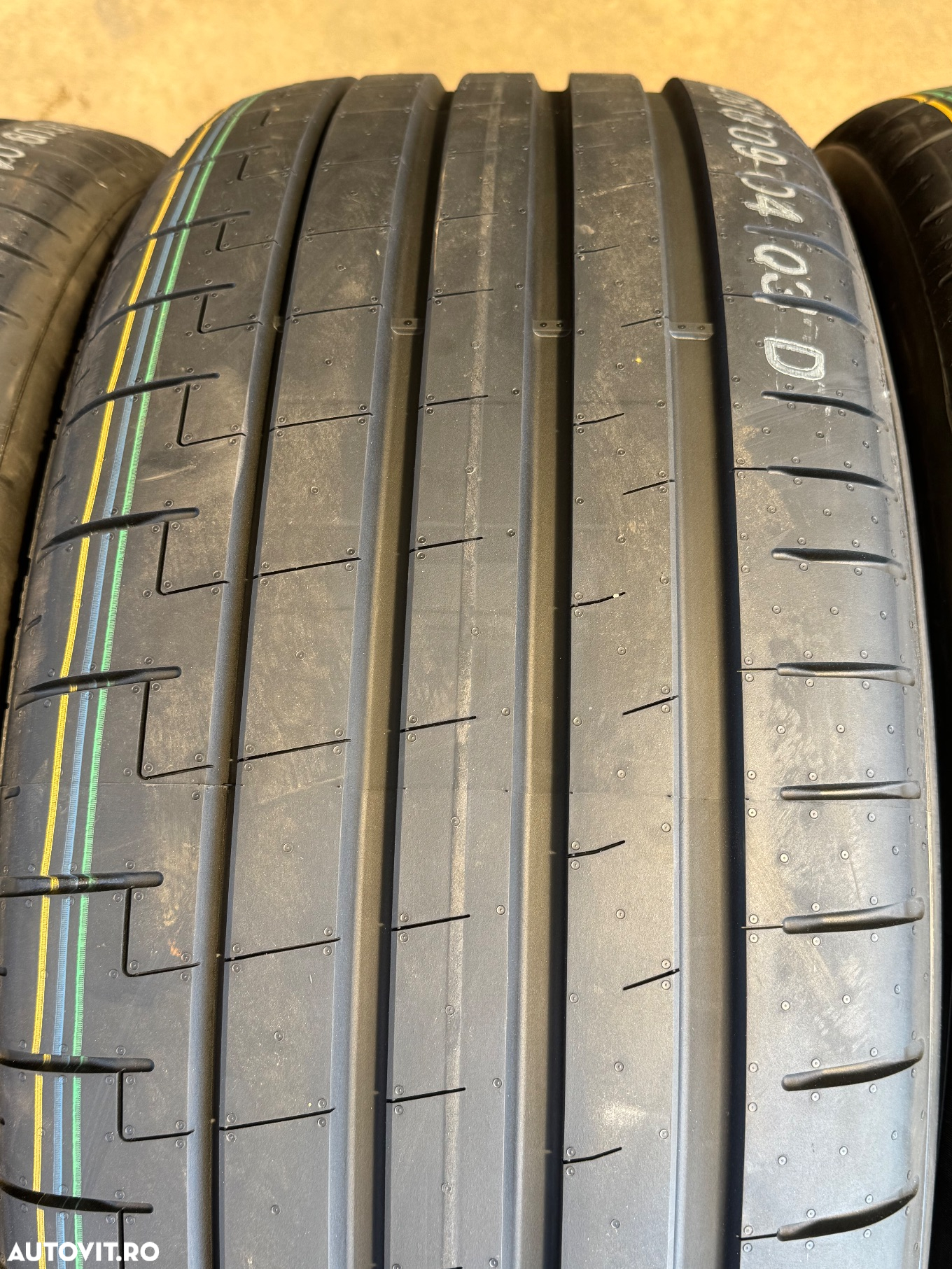 Vând set anvelope 275/45/21-315/40/21 Pirelli PZ5 MO noi - 4