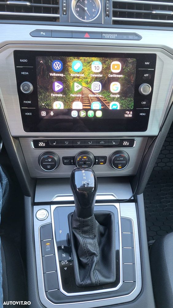 Volkswagen Passat 2.0 TDI SCR DSG Comfortline - 16