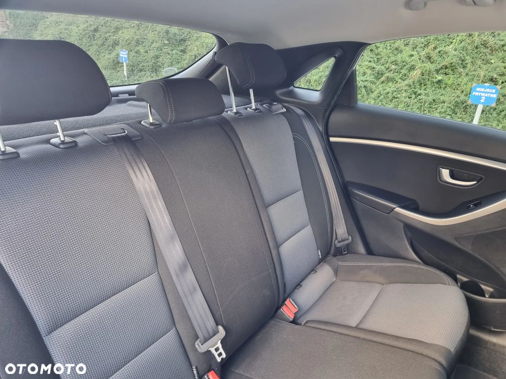 Hyundai i30 - 10