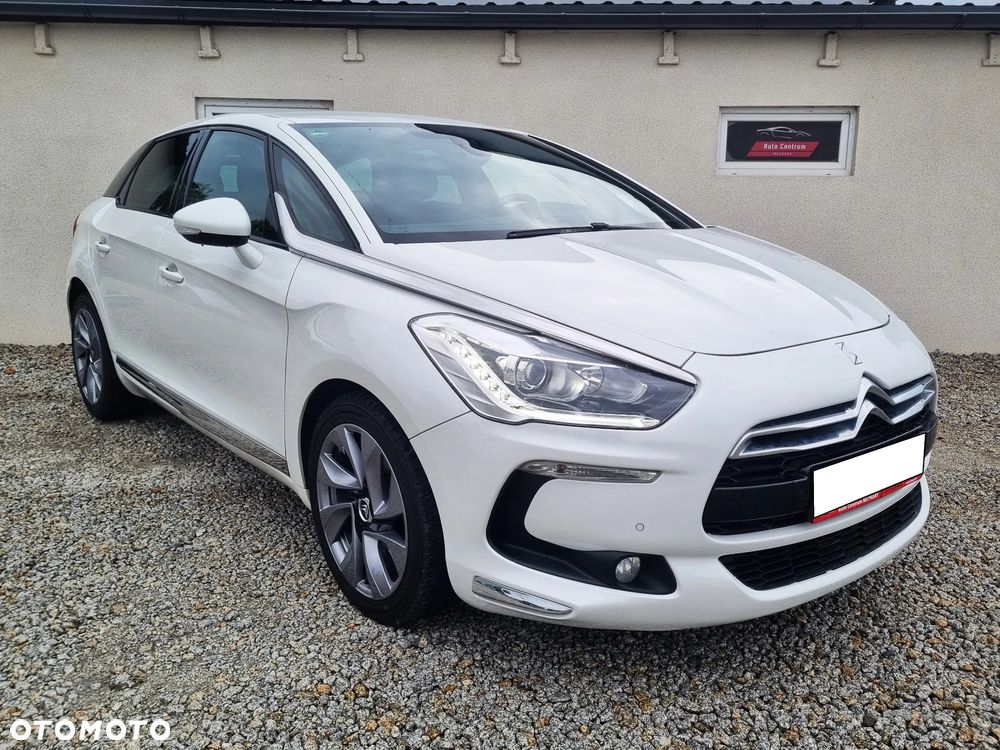 Citroën DS5 2.0 HDi SportChic - 2