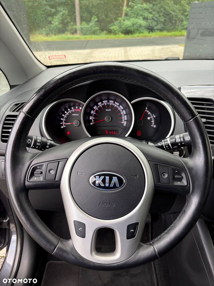Kia Venga 1.4 CVVT Dream Team Edition - 13