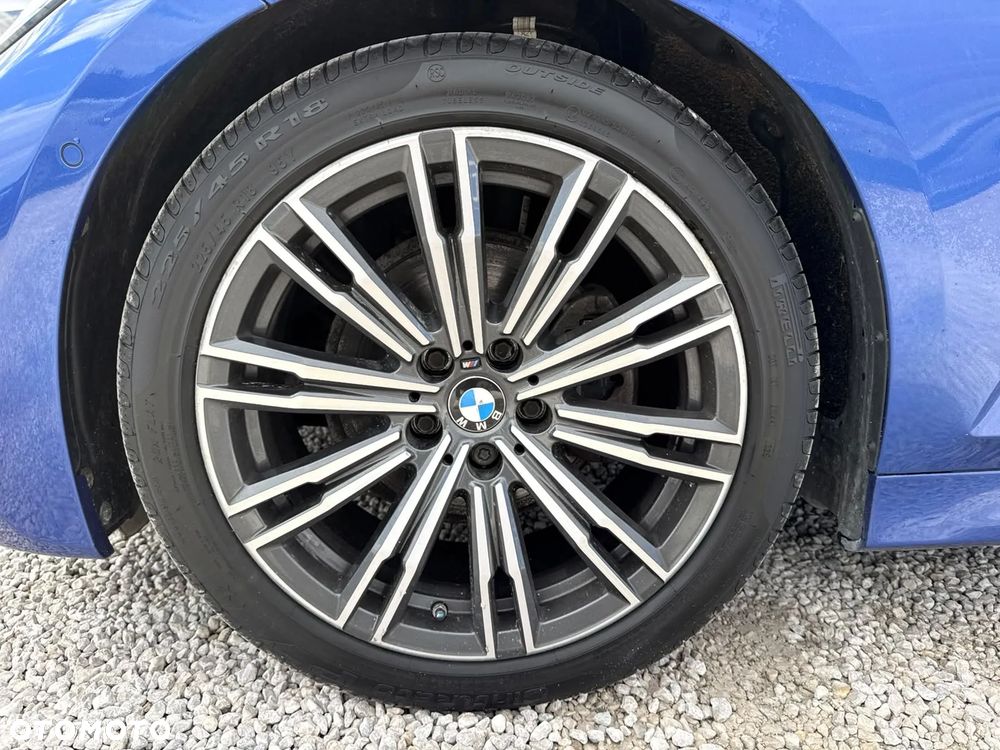 BMW Seria 3 320d Edition M Sport Shadow - 10