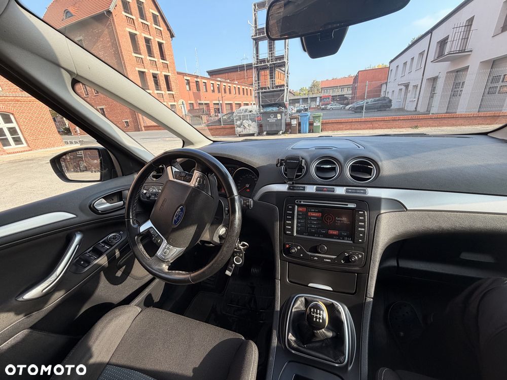 Ford S-Max - 7