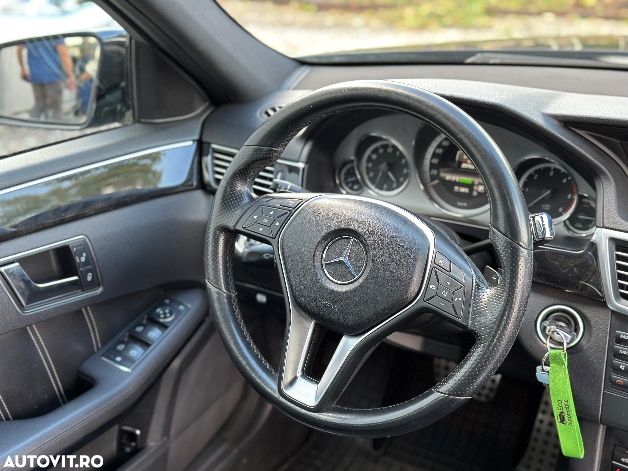 Mercedes-Benz E 300 BlueTEC HYBRID 7G-TRONIC Avantgarde - 23