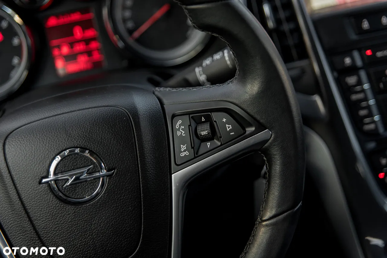 Opel Astra - 24
