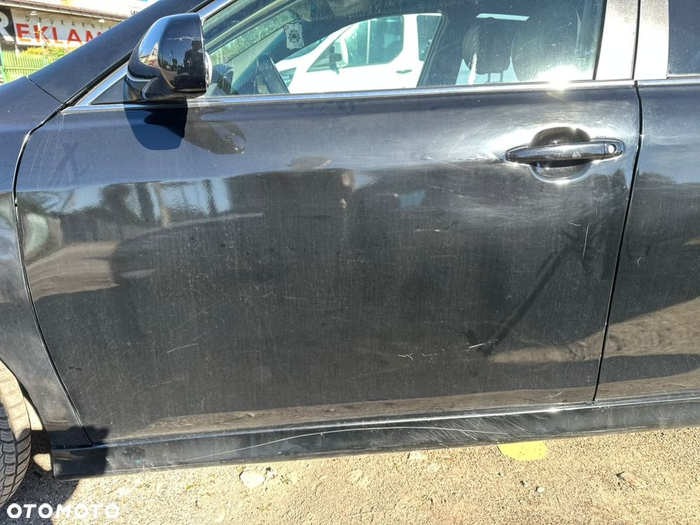 Toyota Camry 2.5 XLE - 20