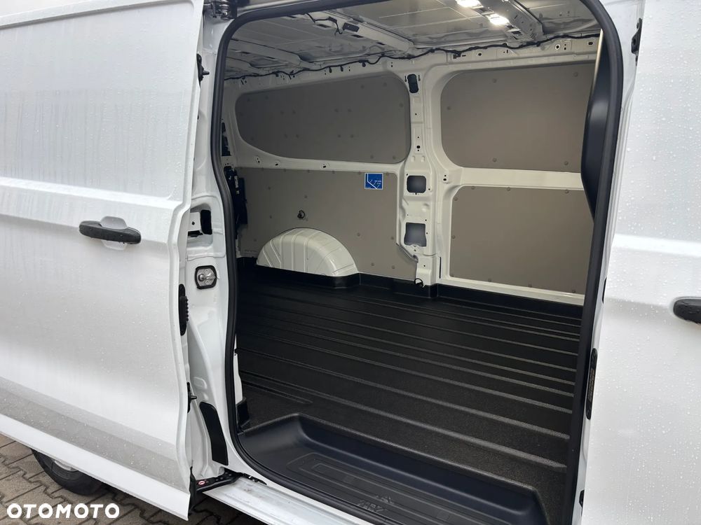 Ford Transit Custom - 12
