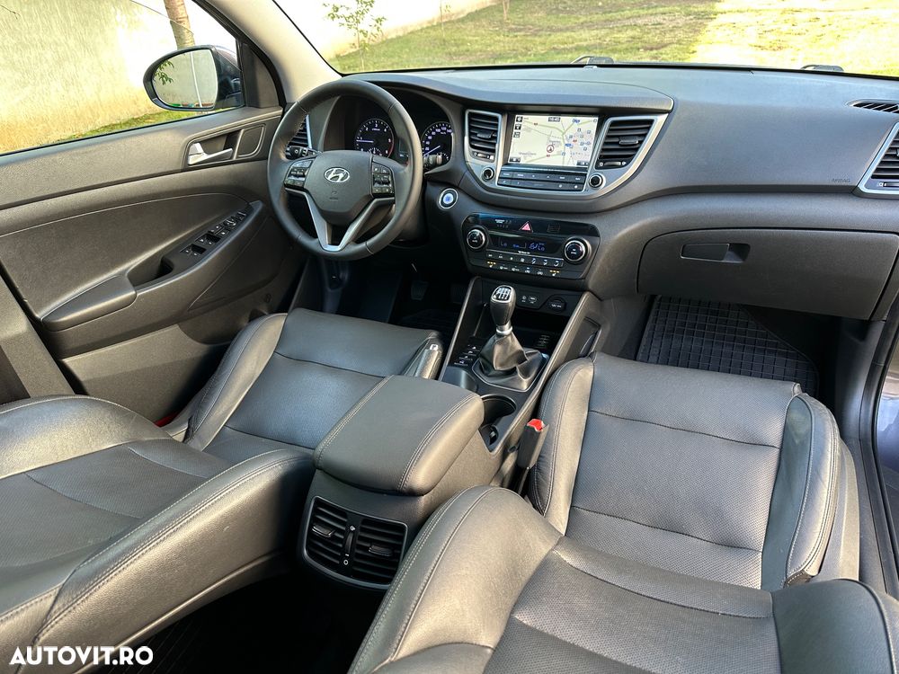 Hyundai Tucson blue 1.7 CRDi 2WD Style - 20